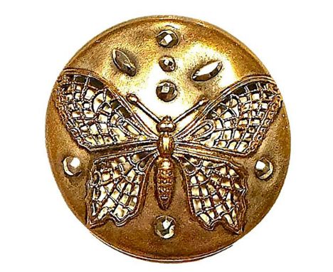 1 Large size 19th century filigree style pictorial butterfly.Here is a wonderful 19th century brass button of a large butterf