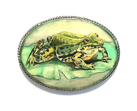 1 very large 20th century hand painted pearl Frog button.This wonderful oval silver mounted pearl button was hand painted in 
