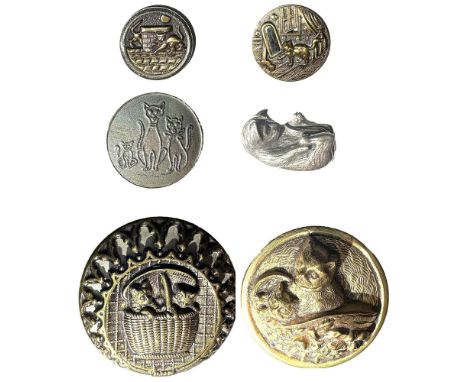 6 S/M/L 19th &amp; 20th century assorted metal buttons.This lot of Cat buttons includes the nicely detailed large cats in a b