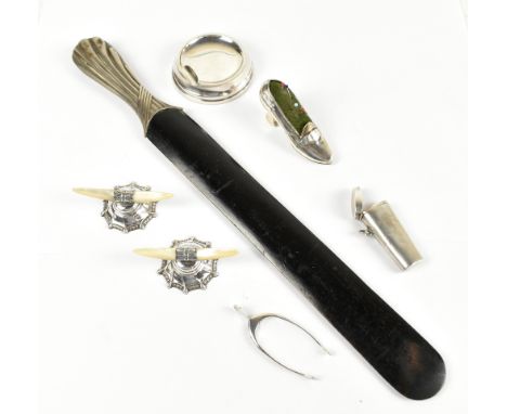 JAMES DEAKIN &amp; SONS; a pair of Edward VII hallmarked silver and mother of pearl knife rests, Sheffield 1902, a hallmarked