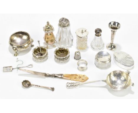 CS; an Elizabeth II hallmarked silver snuff box of oval form, with two hinged covers, Sheffield 1977, with assorted hallmarke