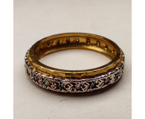 9ct gold unisex eternity ring, size C, 4.6g. 