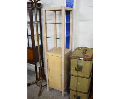 LIGHT OAK FINISH HEYWOOD TALLBOY CABINET WITH GLAZED SHELVES TO TOP, 162CM HIGH