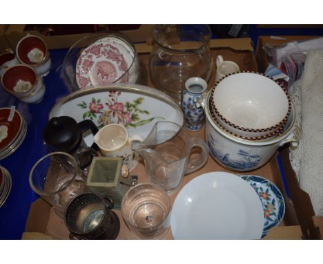 BOX OF MIXED WARES TO INCLUDE GLASS JUGS, ROYAL WORCESTER FLAN DISH, ETC