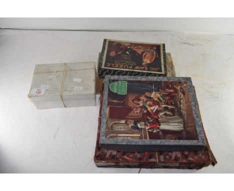 MIXED LOT: VINTAGE JIGSAW PUZZLES TO INCLUDE VICTORY ETC