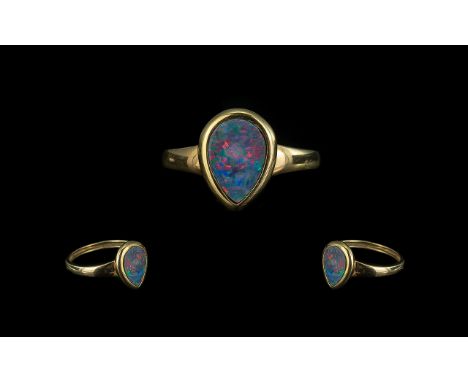 18ct Gold Pear Shaped Opal Set Ring, the Opal of good colours.  Est. weight 1.00 ct.  Ring size N.  Weight 2.2 grams.  Shank 
