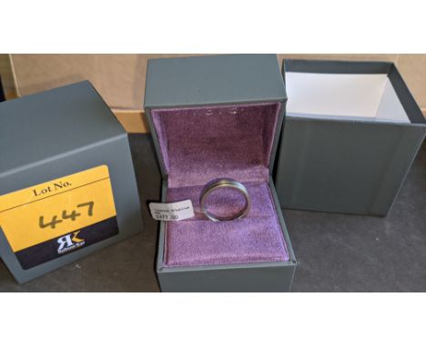 Titanium &amp; platinum ring RRP £477We have used a ring sizer mandrel to determine the inside diameter in mm of this ring, h