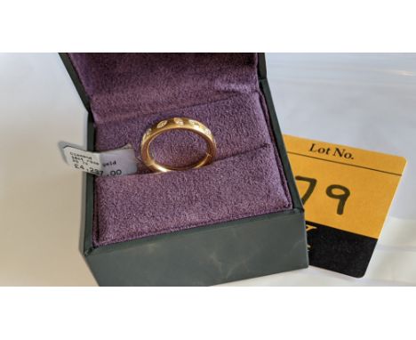 18ct rose gold &amp; diamond ring with 0.75ct (G/VS1) total carat weight. RRP £4,237We have used a ring sizer mandrel to dete