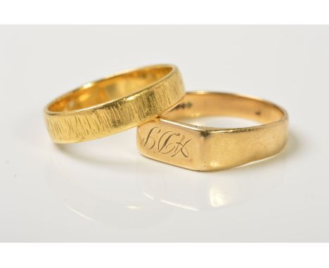 A 9CT GOLD SIGNET RING AND A BAND RING, the signet ring with engraved initials, with 9ct hallmark for Birmingham, the band ri