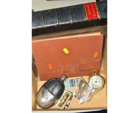 A SMALL BOX OF SUNDRIES, to include a small brass barrel shaped alarm clock 'The British United Clock Co', cigarette cards (W