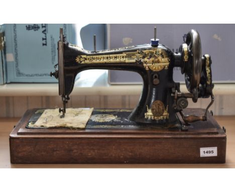 Vintage Sewing Machine In A Wooden Box. 