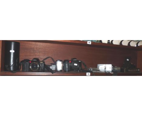 Assorted cameras & camera cases