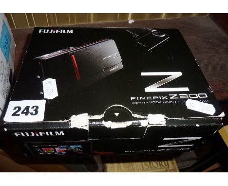 Fujifilm Z300 'finepix' camera