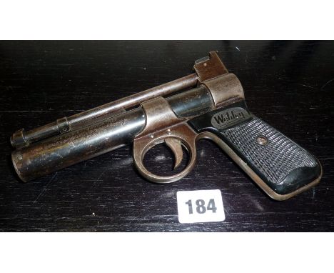 Webley Junior 177 vintage air pistol (please note that we are unable to post this item overseas)