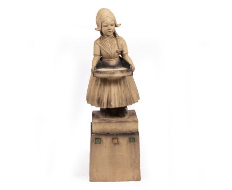 AN EARLY 20TH CENTURY ROYAL DOULTON STONEWARE FIGURE of a Dutch girl mounted on a pedestal with polychrome ceramic tiles, sta