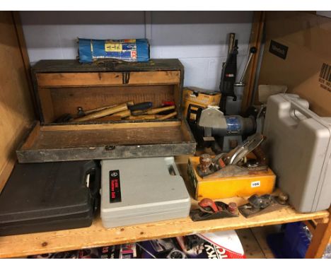 Assorted tools, planes etc.