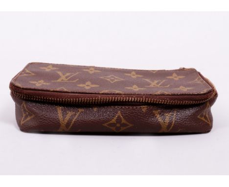 Vintage Pochette, Louis Vuitton, 20.Jh. Leder/Metall, sogn. Monte Carlo Schmuck-Box, flaches Modell, ein großes Fach mit Reiß