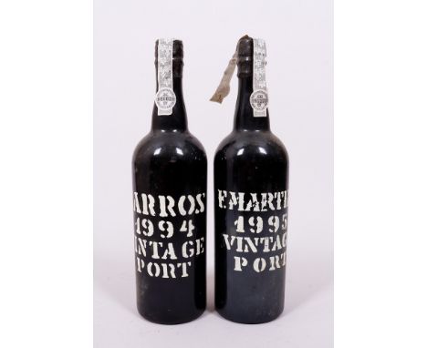 2 Flaschen Portwein, Vintage 1x Barros, 1994 Vintage Port, 1x F. Martins 1995 Vintage Port, ungeöffnet, mit Patina
