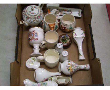 A mixed collection of items: including Aynsley vases, teapot, Sadler pot etc (1 tray). 