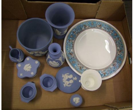 A collection of Wedgwood items to include: jasper ware vases,  small planter &amp; Trial Plate 