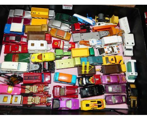 A tray of mixed miniature scale diecast, to include Matchbox Lesney, Matchbox Superfast etc 