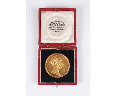 A fine early 20th century 9ct gold presentation medal awarded to J. Chaloner Smith, 6th Jan 1919, by the Institution of Civil