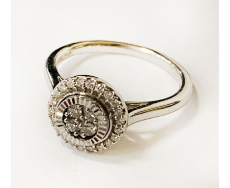 9CT WHITE GOLD DIAMOND CLUSTER RING - SIZE M / N