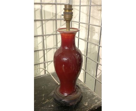 RED PORCELAIN CHINESE TABLE LAMP - MARK TO BASE