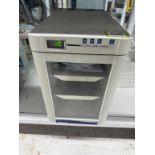 Thermo Scientific 150152632 Incubator