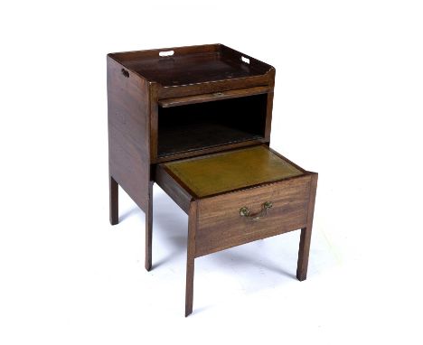 A 19th century mahogany tray top commode having a cupboard above a leather inset step drawer, 53.5cm wide x 43cm deep x 77.5c