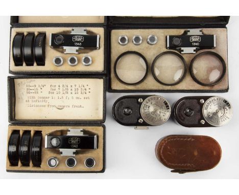 Zeiss Ikon accessories to inlcude three Zeiss contameters 1340 and 1343 x 2 with boxes, and two Helios light meters. (5)