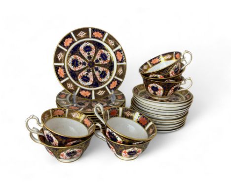 A quantity of 20th century Royal Crown Derby Imari pattern tea wares
Comprising of seven cups (some a.f), twelve saucers and 