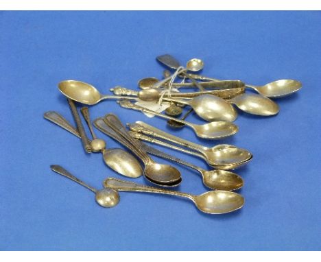 A set of six Victorian silver Apostle Teaspoons, hallmarked Sheffield, 1898, of traditional form, together with a quantity of