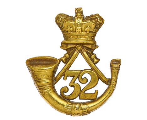 32nd (Cornwall) Light Infantry OR’s glengarry badge circa 1874-81.  A die-stamped brass example. Crowned strung bugle with ‘3