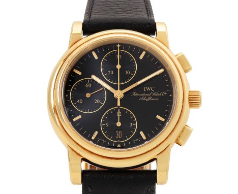 IWC Neo-Vintage "Amalfi" Herren Chronograph, Ref. IW3703. Ca. 1990er Jahre. Gelbgold 18K. Vergoldetes Automatik-Werk Kal. 790