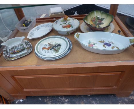 Collection of assorted ceramics including Royal Worcester Evesham Vale and Royal Albert
