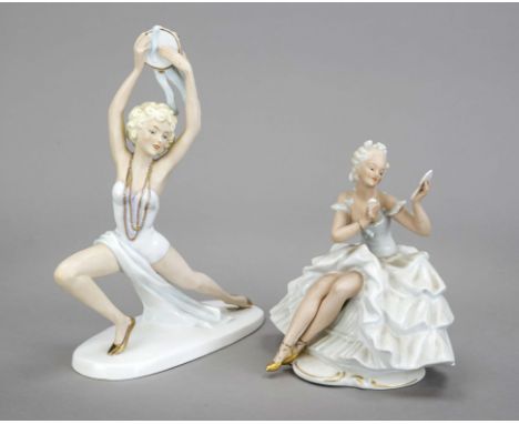 Zwei Tänzerinnen, Thüringen, 20. Jh., 1x A.W. Kister, Scheibe-Alsbach,Thüringen, Tänzerin mit Tambourin in exaltierter Pose, 
