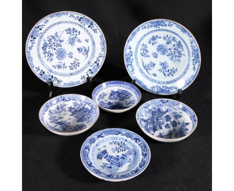 Group of late 18th century Chinese blue and white porcelain including a pair of saucers and another smaller decorated with la