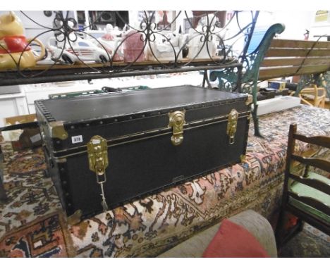 CABIN TRUNK