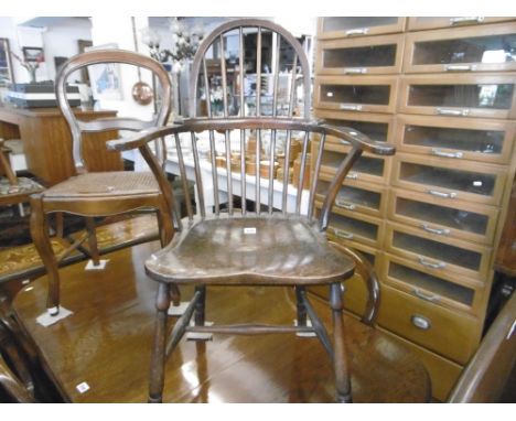 WINDSOR COMB-BACK ELBOW CHAIR