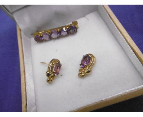 9ct GOLD AMETHYST EARRING AND BROOCH SET