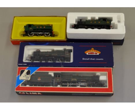 OO Gauge 4 x Locomotives:- Bachmann 4-6-0 Hall class "Wraysbury Hall" BR green E/Crest, Lima 4-6-0 King class "King John" BR 