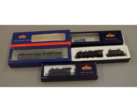 OO Gauge Bachmann 3 x Locomotives:- Includes 0-6-0 J39 Class No.1856 L.N.E.R Lined Black (Tender connection link missing, Ten