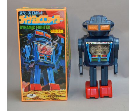 Junior Toys (Japan) Dynamic Fighter, battery operated robot in blue plastic with red feet, height 26 cm. VG, clean battery co