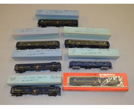 H0 Scale:- 7 x Wagon-Lits Coaches. 4 x original Rivarossi tinplate(2 x Baggage car & 1 x Sleeping car, 1 x boxed dining car),