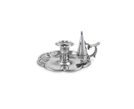 A WILLIAM IV SILVER OCTOFOIL CHAMBER CANDLESTICK BY ROBERT HENNELL ILONDON 29TH MAY TO 20TH JUNE 1837A conical extinguisher f