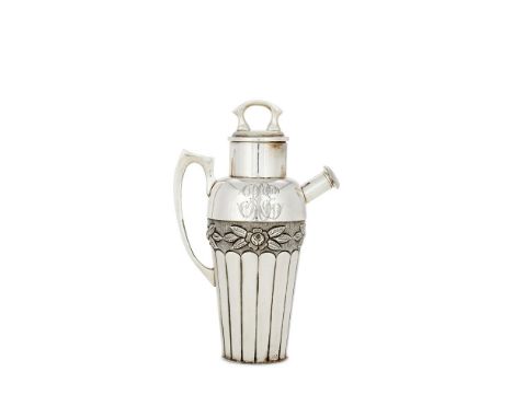 A MEXICAN SILVER COCKTAIL SHAKER BY MACIEL SILVER FACTORYMEXICO CITY, MARK 1948-70, CIRCA 1948With an arch-top handle to the 