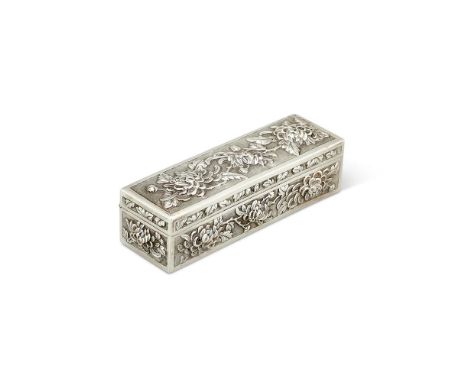 A CHINESE EXPORT SILVER RECTANGULAR TABLE BOX BY WANG HING & CO.HONG KONG, CANTON & SHANGHAI (CHOP MARK, 90WH) FL. CIRCA 1854