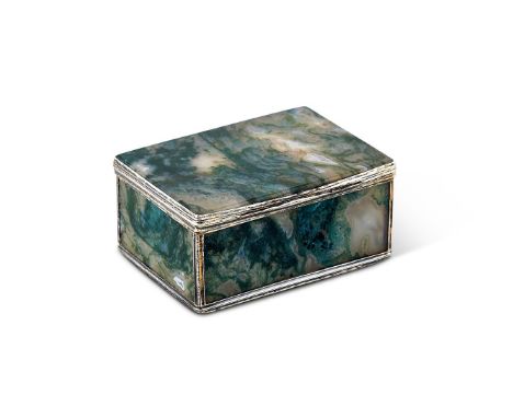 A LATE 18TH CENTURY FRENCH SILVER MOUNTED MOSS AGATE TABLE SNUFF BOXRectangular with agate panels to each side, moulded mount
