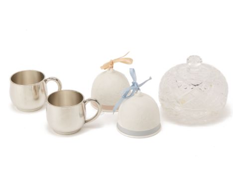 A GROUP OF DECORATIVE CRYSTAL, PEWTER &amp; CERAMIC ITEMS
To include a pair of Royal Selangor cups, a crystal container, and 
